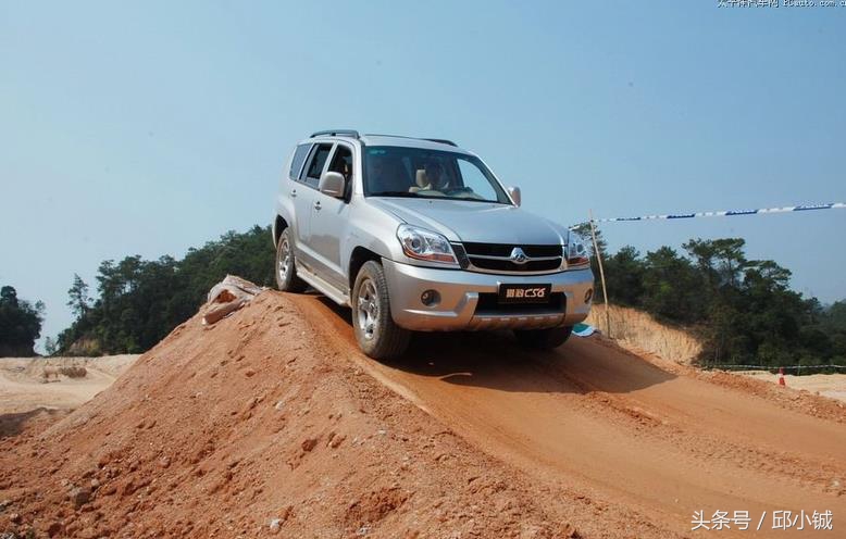 16万就能够搞定四驱越野车！空间还堪比丰田汉兰达！