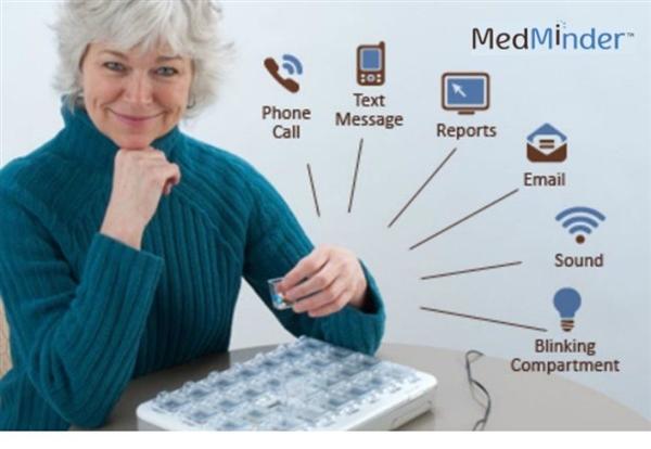 科技感礼物送长辈,重阳节社区给老人送最好的礼物