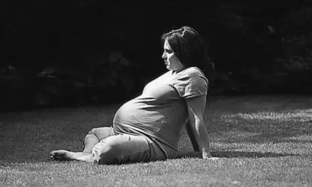 孕妇晚期瑜伽操60分钟完全版,初学孕妇瑜伽视频教程