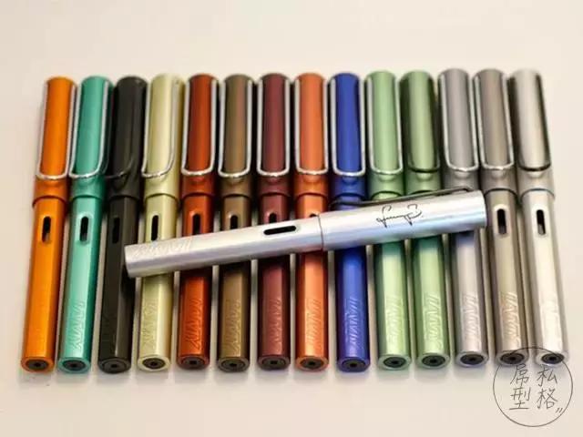 初学者钢笔要选哪种,第一次选钢笔用哪种好