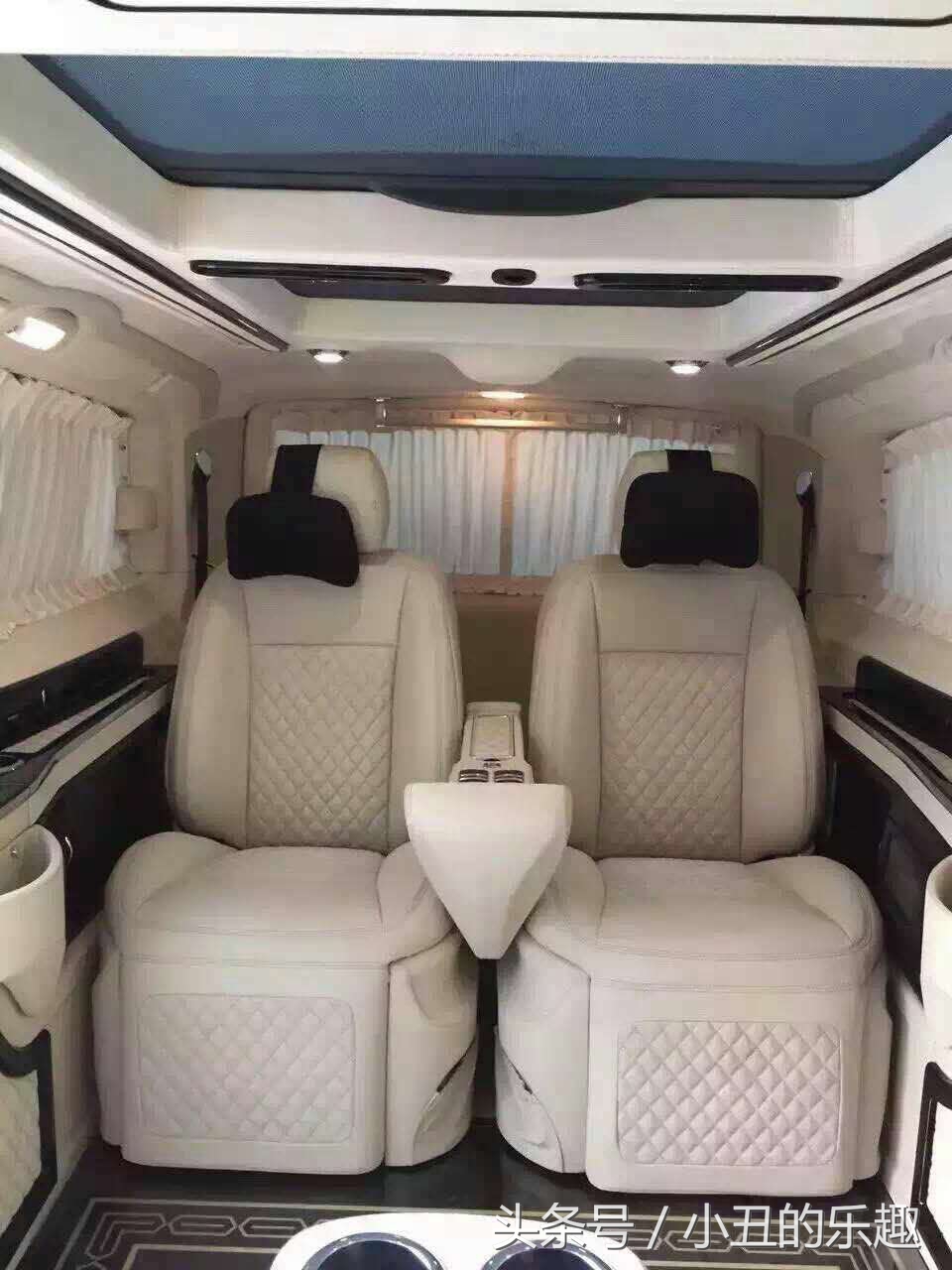 奔驰唯雅诺3.0原装进口,奔驰唯雅诺2.5发动机怎么样