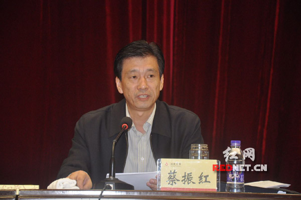 新闻早餐每天三分钟知晓天下事,今日新闻早报十分钟知天下事晨读