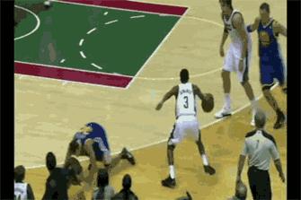 打篮球崴脚了怎么解决呢,打篮球脚崴了应该怎么办