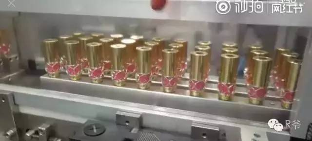 ysl圣诞限定口红值得入手,ysl圣诞限量黑管09