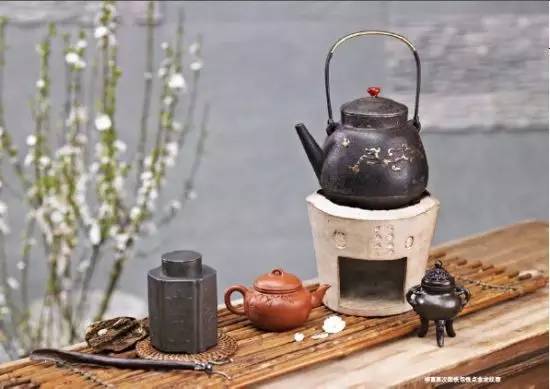 怎么使用一个紫砂壶冲泡好几种茶,哪些茶用紫砂壶冲泡比较好一点