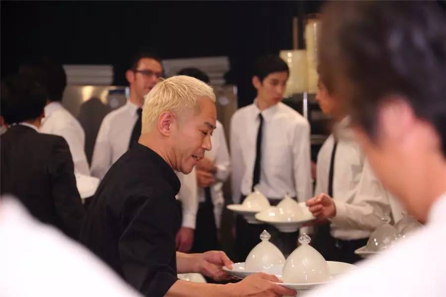 表坛劲刮东瀛风，换个方向买买买！