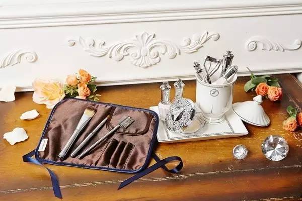 合适颜控的单品 (颜控单品)