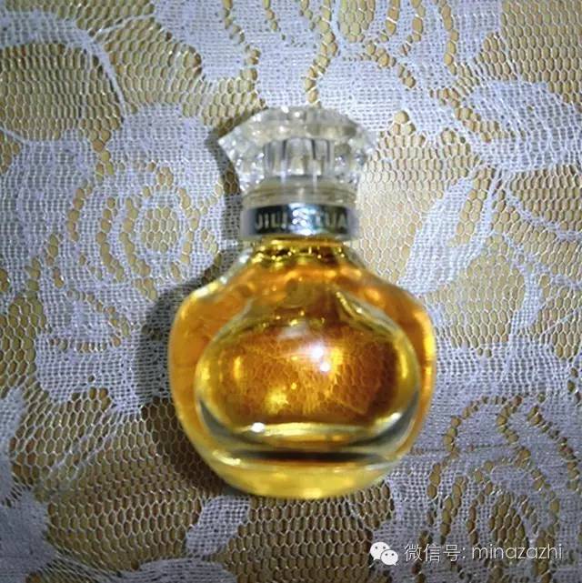 女生包里必备的迷你小物件推荐,好看又实用的小物件随身携带