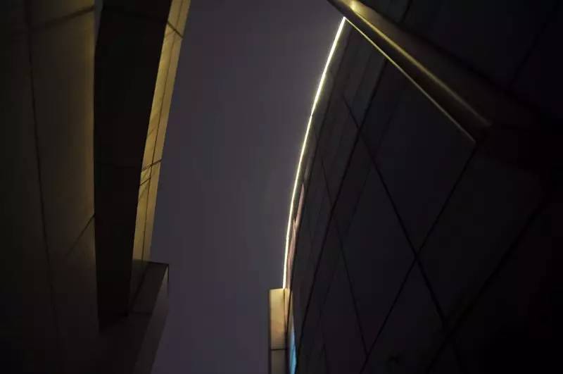 睡了它！让成都追星族咬牙切齿的8888套房！