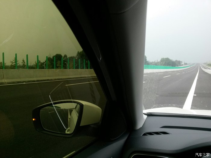 2022款朗逸1.5自动舒适版提车作业,2015款朗逸1.6l手动舒适版