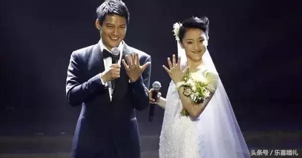 泰国明星婚礼伴手礼推荐 (明星们结婚都送什么礼物)