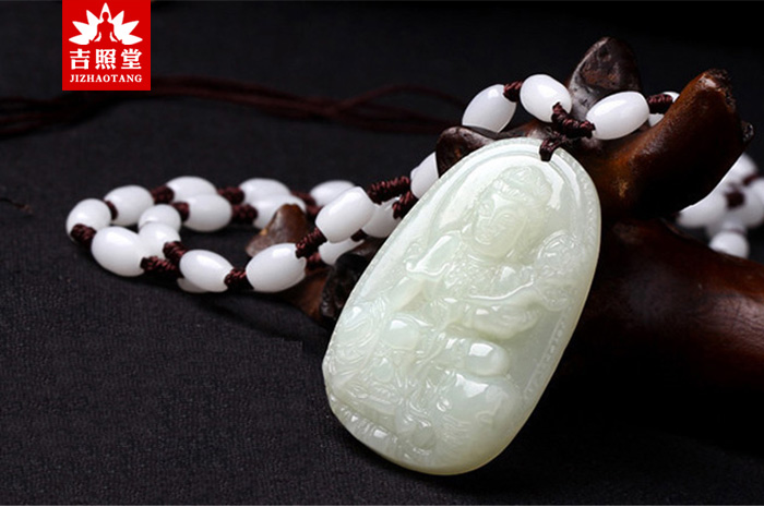 本命佛晚上睡觉摘下来行吗,佩戴本命佛能够戴着睡觉吗