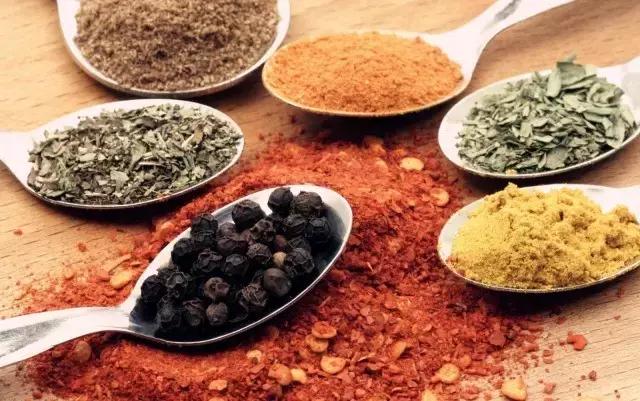 泰国清迈必买18样纪念品,泰国旅游特色产品有哪些