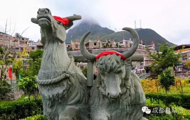 成都周边半小时车程左右看秋景,离成都200公里内景区