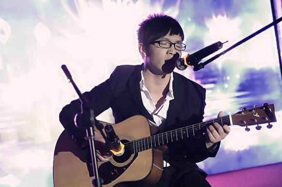 吉他如何把节奏舒服的带去弹唱,怎么才能够快速学会吉他弹唱节奏