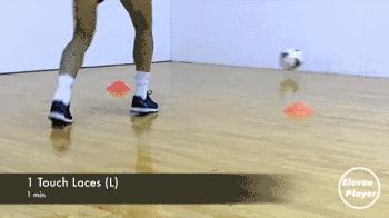 儿童在家练足球控球基本功,足球怎么控球才能又快又稳