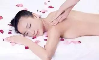 马油面霜到底好不好用,马油面霜的功效