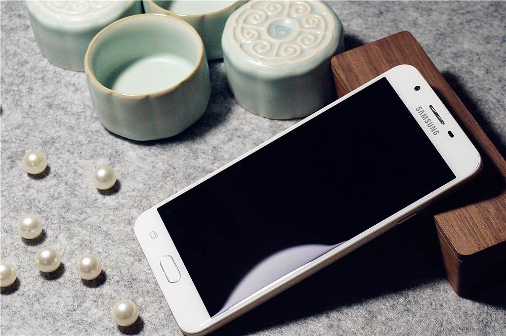 三星千元手机galaxy,千元的三星屏手机