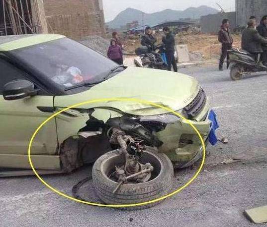 五菱vs比亚迪,公路坦克与比亚迪唐