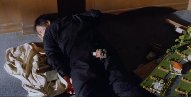 黑人想“捡肥皂”却被男主暴揍！这部美国监狱喜剧，搞笑100分！