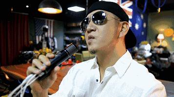 一个上过春晚的歌手想当网红你宁愿去当他的“托儿”吗？