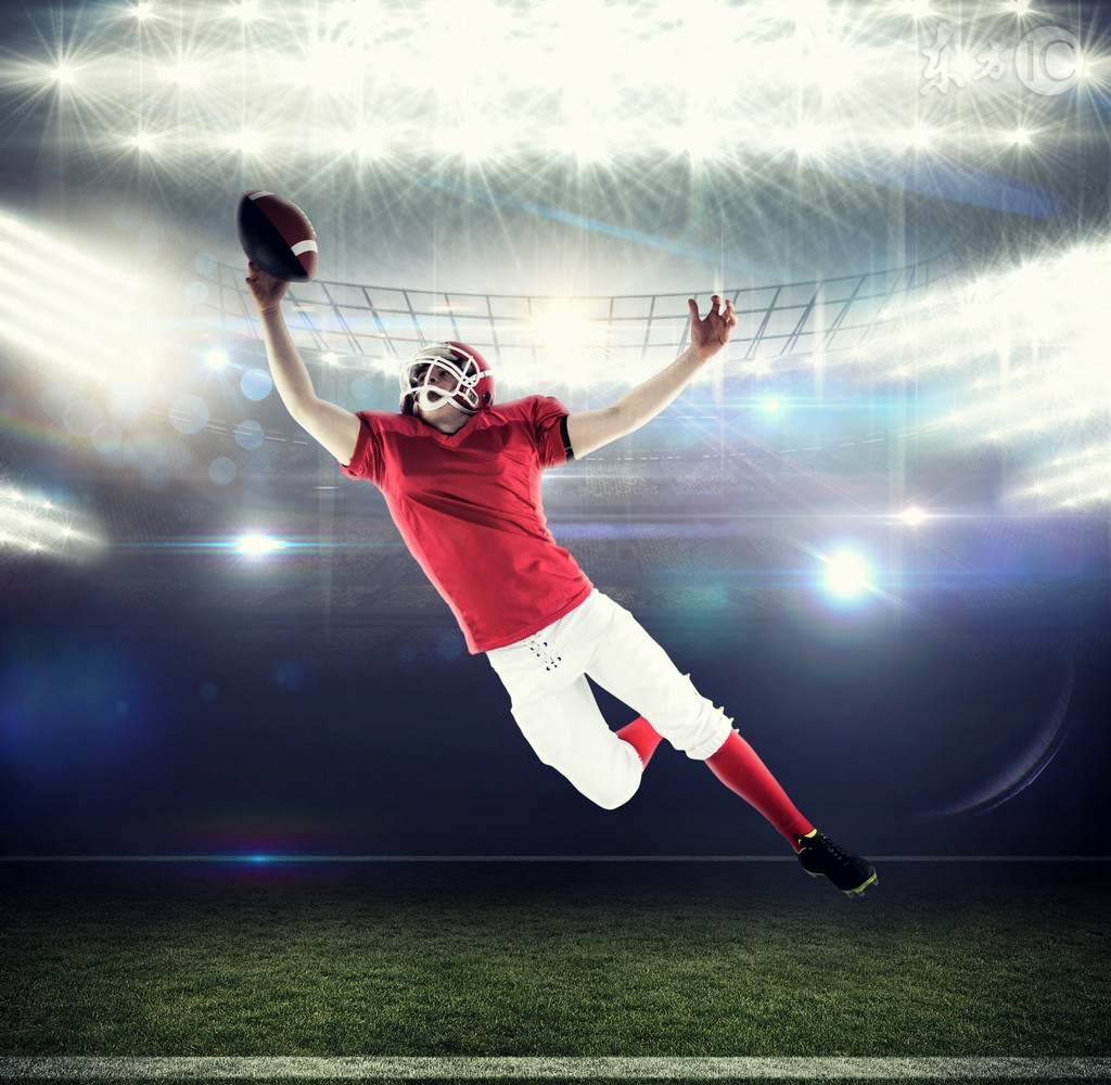 小说足球还能够这样踢,里杰卡尔德能踢中后卫及后腰吗