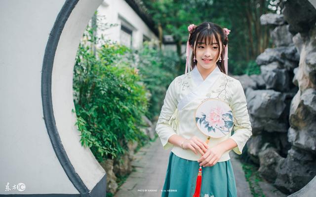 穿越到末日带着一个小孩的小说,小说穿越回末日前3个月