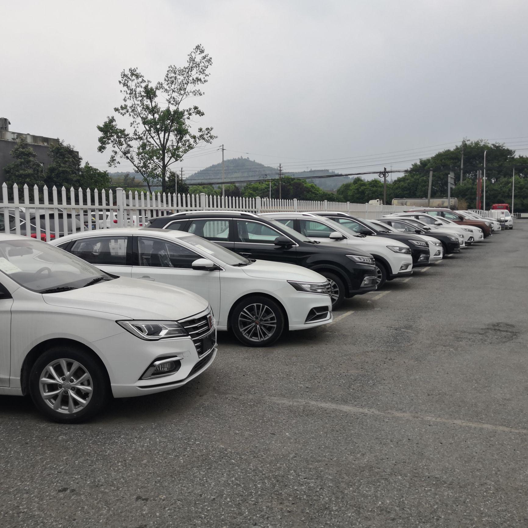 4s店买车周末能够买保险吗,4s店的车怎么自己买保险