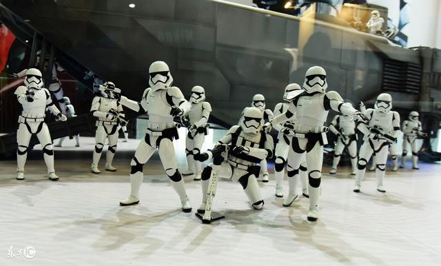 绌洪棿鍦ㄦ墜灏忚,涓轰粈涔堝皬璇存巿鏉冭缁欓挶