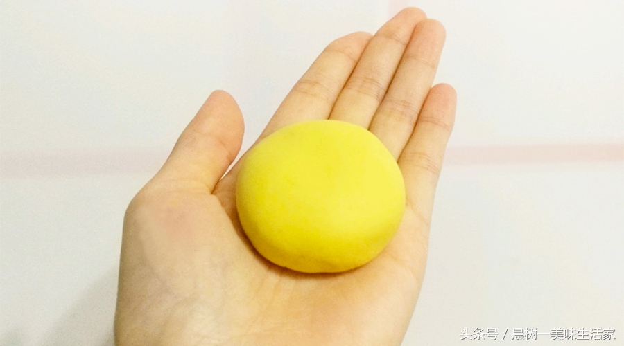 宅在家里享受周末这悠闲的时光,惬意午后有滋有味宅生活