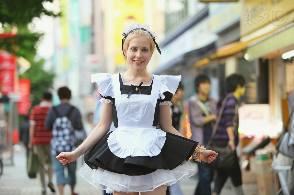 小说：堕落骑士企图单挑，苏晨不讲武德召唤上万骷髅兵