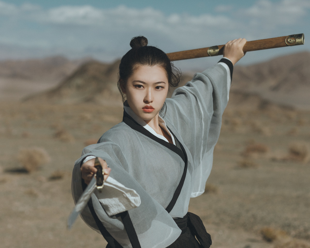 小说：三清立教成圣，小伙却嗤之以鼻，独开创世之身成为一世天帝