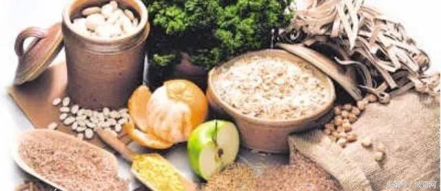 除了吃狗粮狗狗还能吃什么,狗狗能每天喂狗粮加鸡胸肉吗