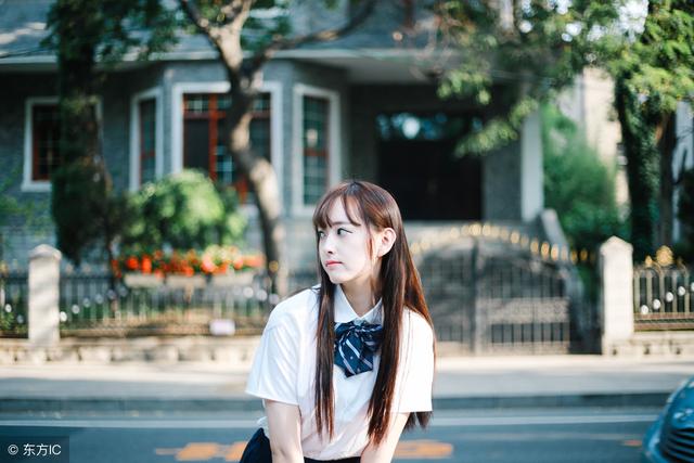 小说：她和总裁结婚后，发现总裁家里放着女人物品，是他前女友的