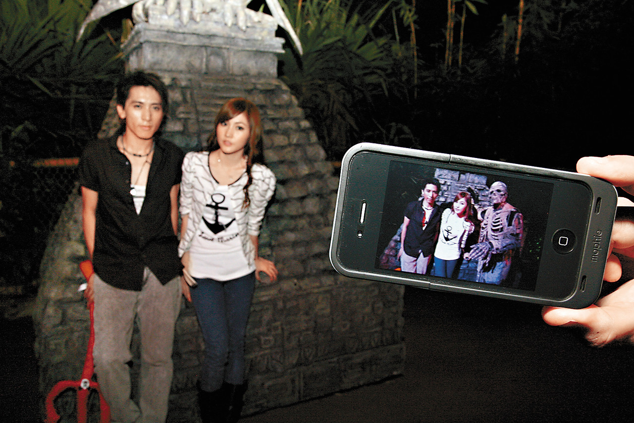 小说：降妖宗门解散，林玄的母亲竟然神秘失踪，诡异村落之旅开启