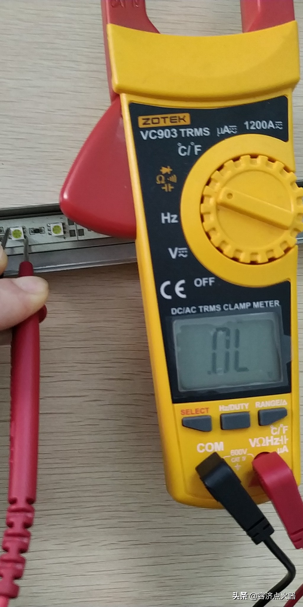 怎么用万用表测试led灯带好坏,万用表怎么测量led灯条好坏