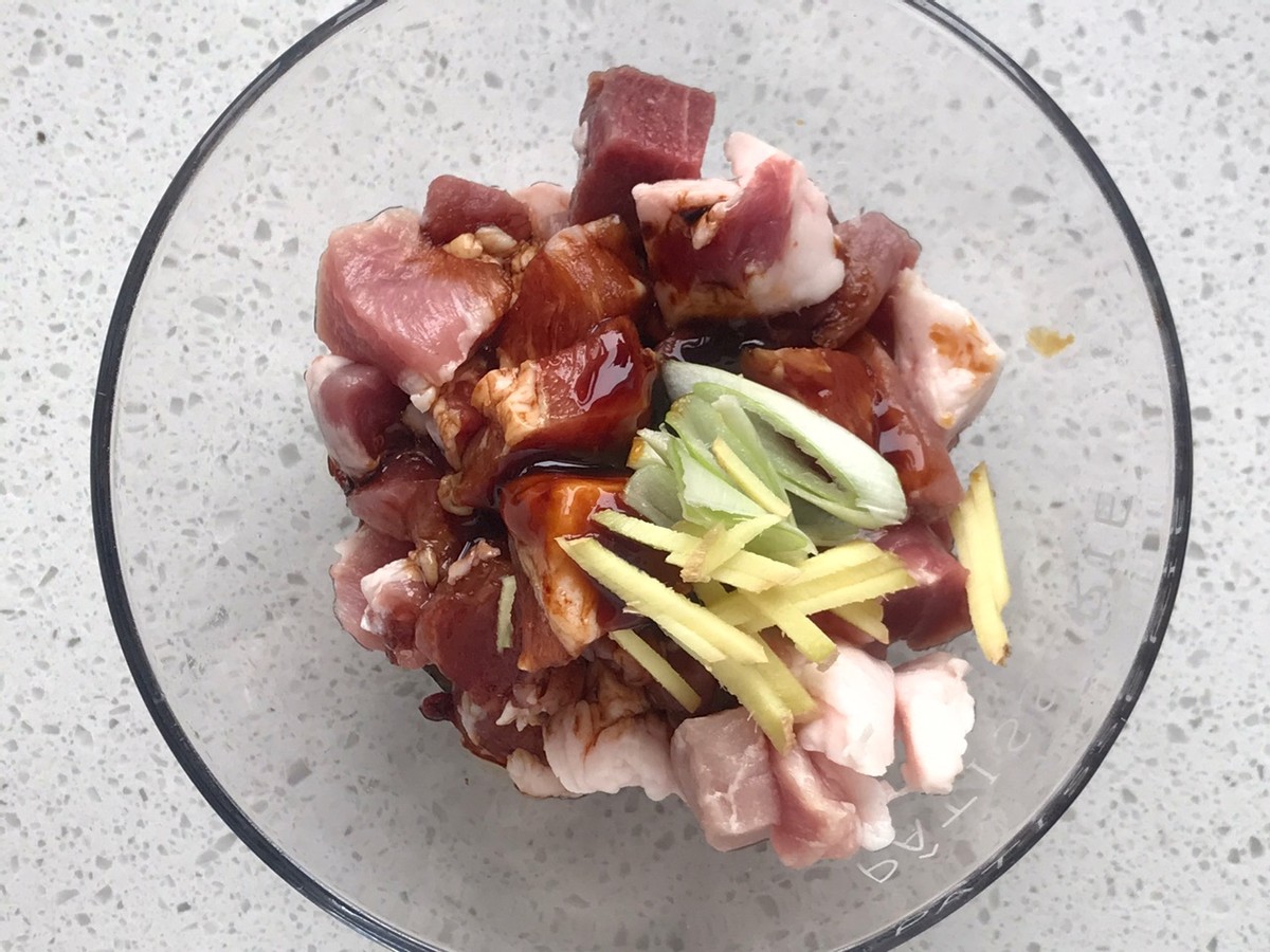 自己在家做猪肉串的方法,在家自己做猪肉串的教程