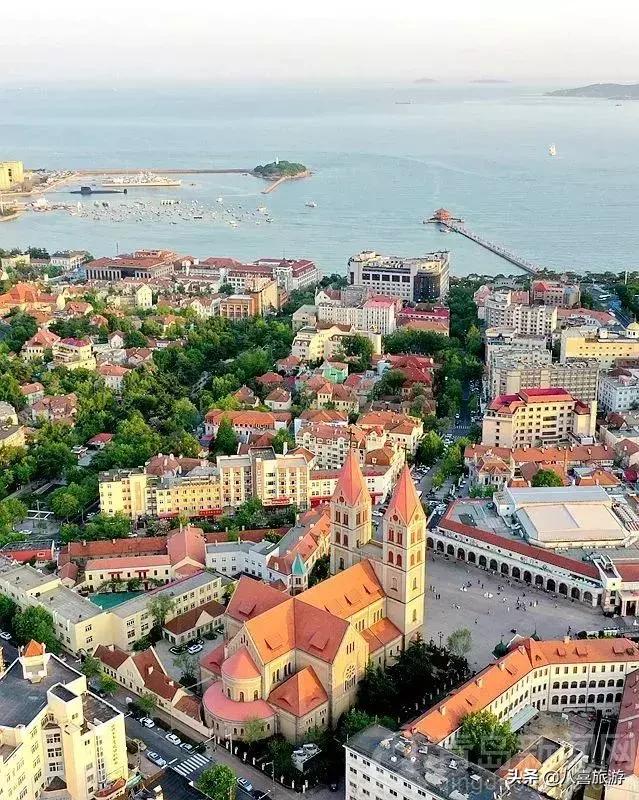 青岛最出名的吃的和玩的地方 (青岛好吃好玩的地方排行榜前十名)