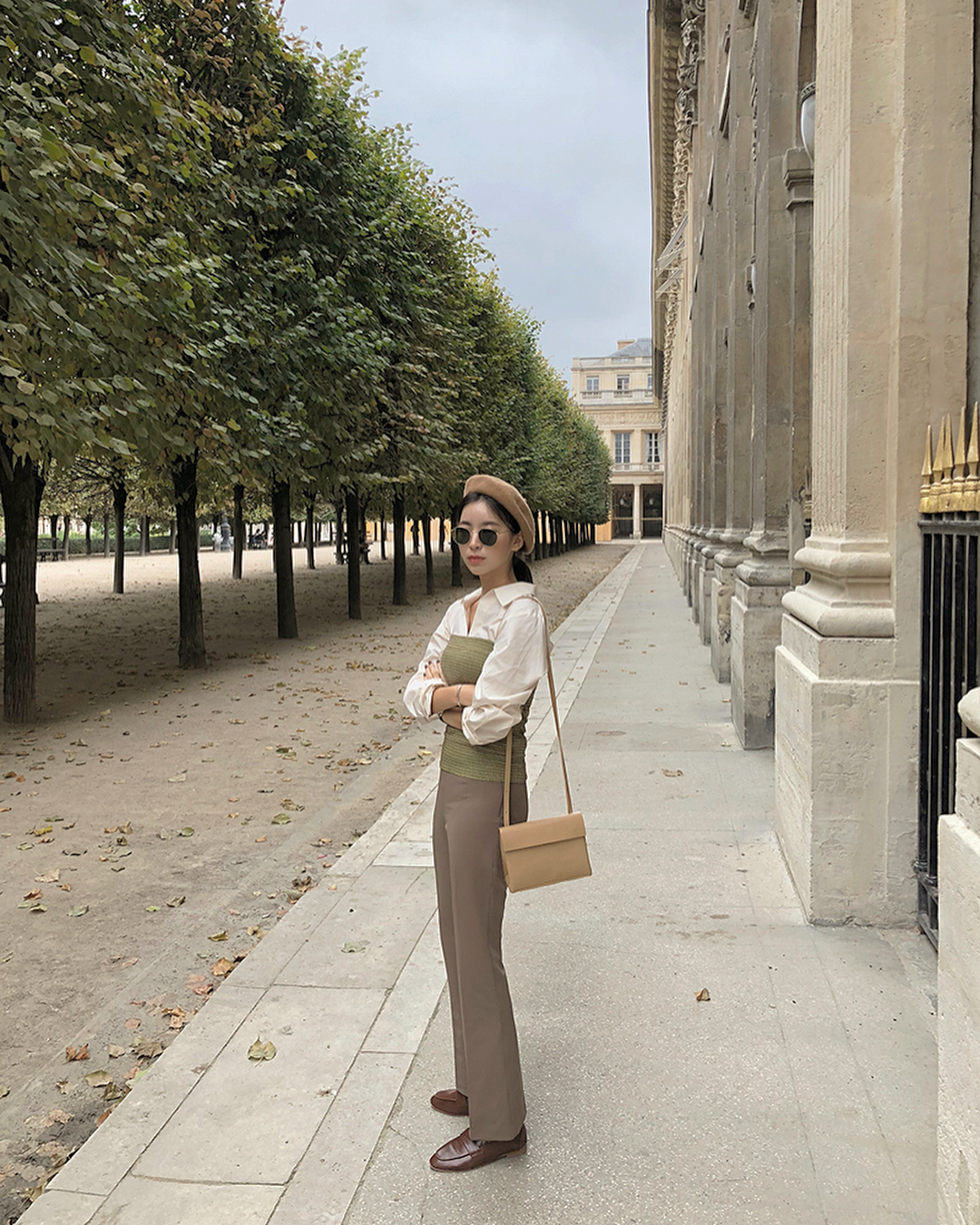 圆脸选什么款式的帽子显瘦,小脸平沿帽合适什么脸型