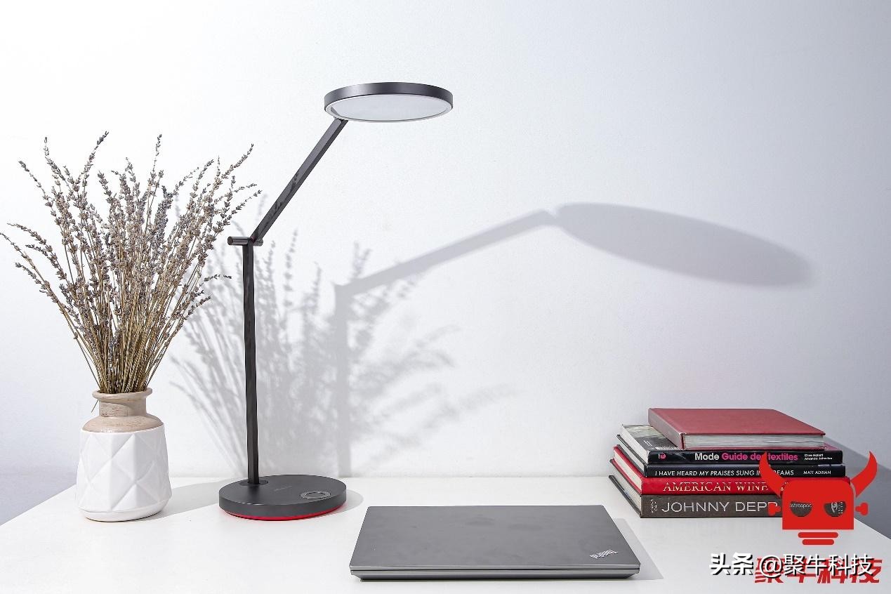 thinkplus台灯,thinkplus自然光谱台灯