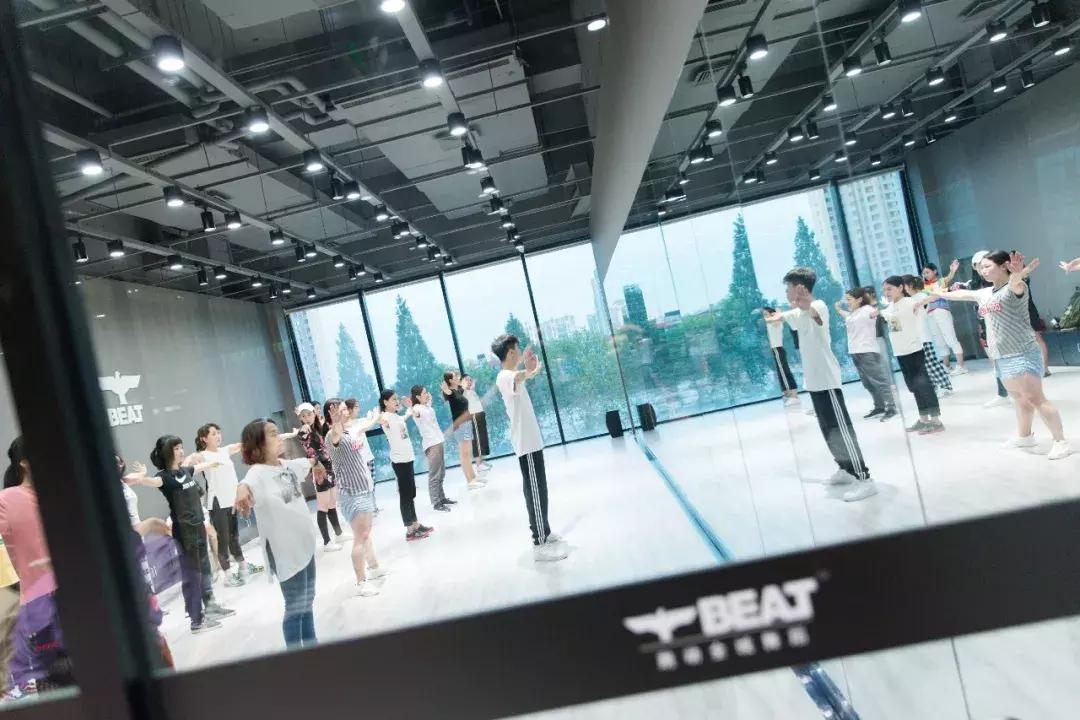少儿舞蹈基本功干货,hiphop基本功舞蹈教学初级完全版