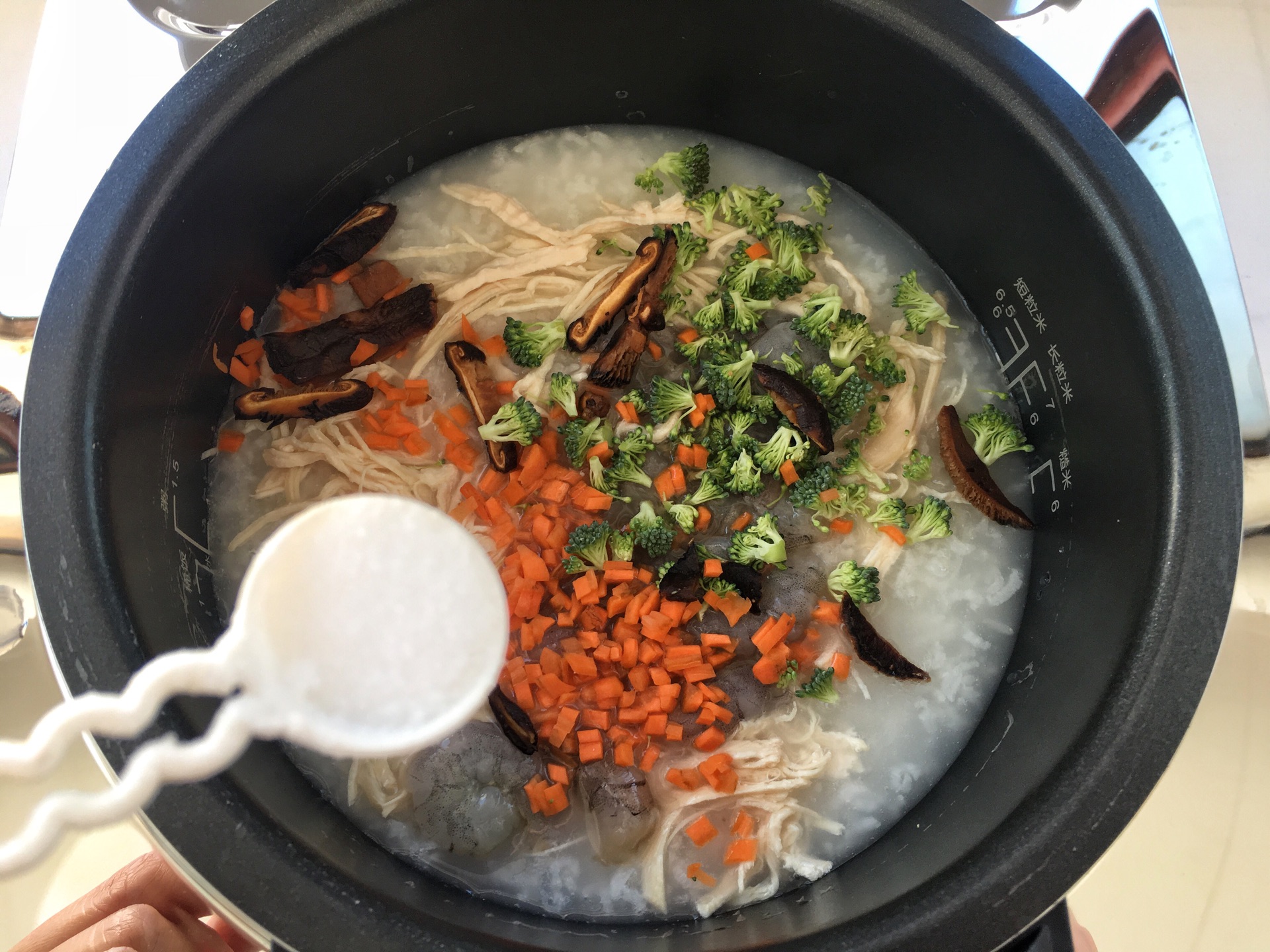 冬季养生常喝粥这6种粥应该常吃,合适霜降煮的粥