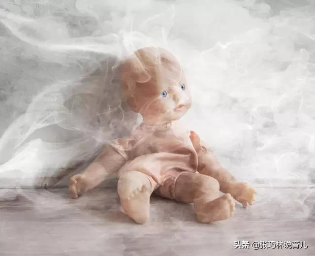为了孩子的健康请不要抽烟,长期在孩子面前抽烟的危害