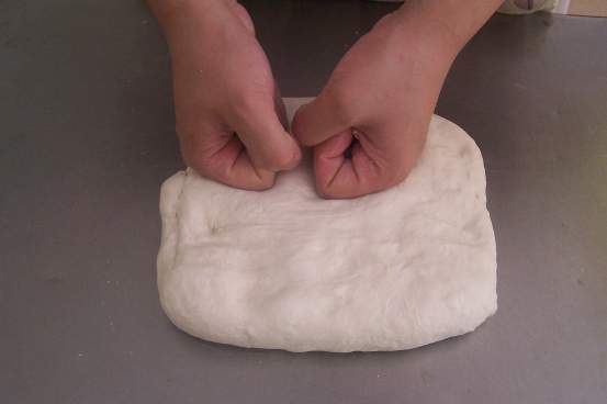 安琪油条膨松剂的使用方法,无矾油条制作及配方全部过程