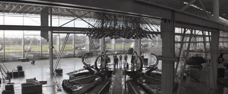 一场“闹剧”，全民狂欢，媒体盛宴，这事儿拍电影我看行