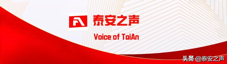 警察追回被骗的钱群众送锦旗感谢,民警追回被骗百万群众送锦旗致谢