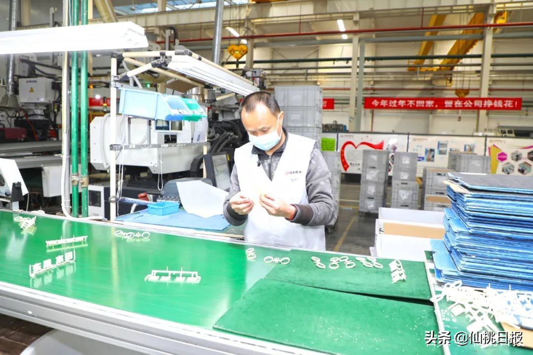牛年向前“犇”！仙桃企业开工忙得很