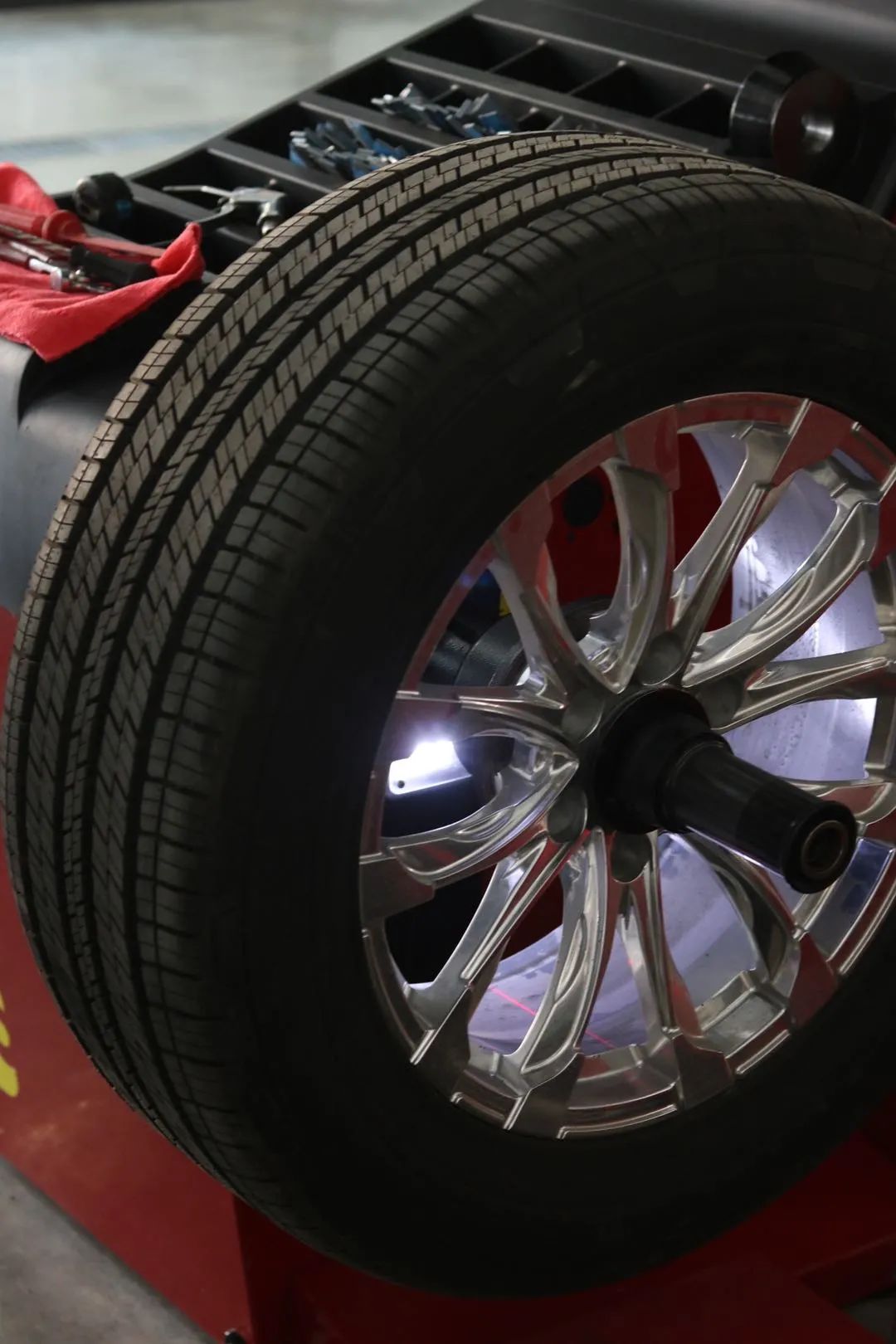 怪兽修车完全版,怪兽修车翻新车