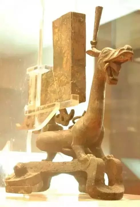 国家*物文**局说，这64件国宝永久禁止出国展览