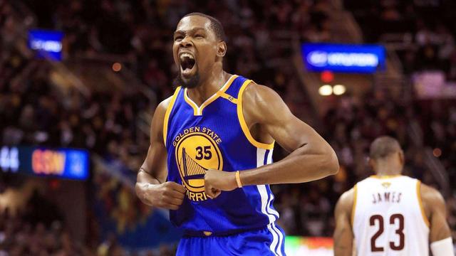 nba观众能上去打球吗,nba的球迷是个人多还是球队多